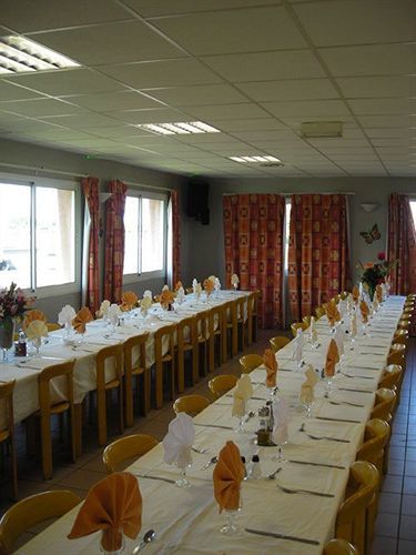 Hotel Le Pairoux Volvic Buitenkant foto